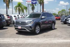 2023 Volkswagen Atlas 2.0T SE w/Technology